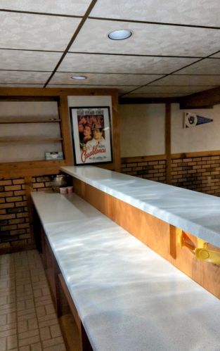 4914 104, Milwaukee WI 53228-3204 exterior