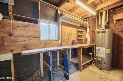 4234 42nd Pl, Phoenix AZ  85018-4290 exterior