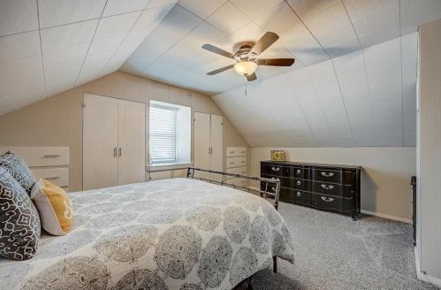 3316 Honey Creek Dr, Milwaukee WI  53219-3911 exterior