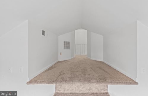 215 Franklin Ave, Silver Spring MD 20901-3445 exterior