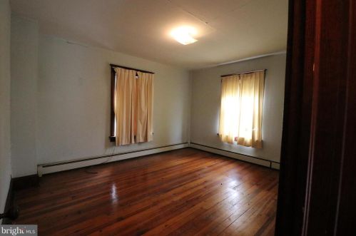 505 Main St, Middletown MD 21769-8056 exterior