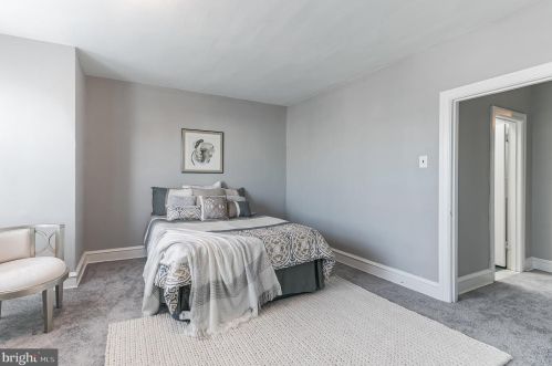 6642 17 St, Philadelphia PA 19121-0033 exterior