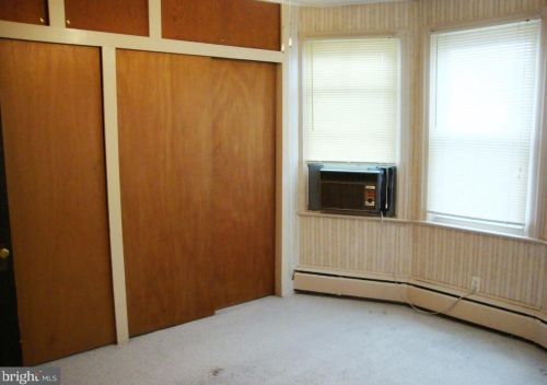 1124 Genesee St, Trenton NJ 08611-1907 exterior