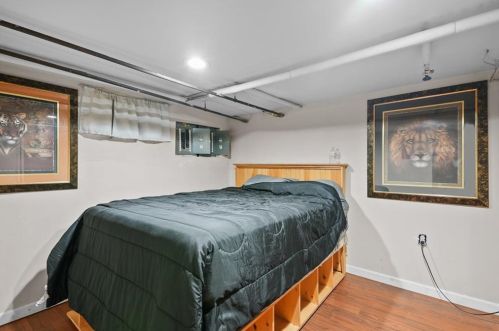 203 Burnside Ave, Woonsocket RI 02895-2188 exterior