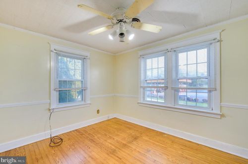 1002 York St, Hanover PA 17331-3360 exterior