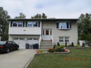 55 Middlesex Rd, Matawan, NJ 07747-3030