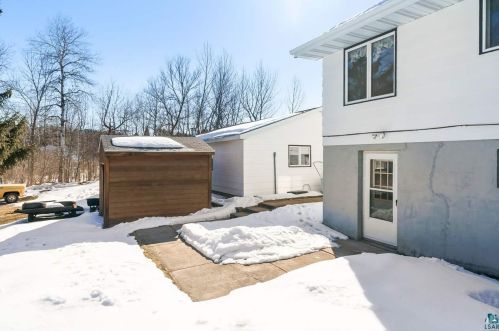 4759 Anderson Rd, Duluth MN 55811-1702 exterior