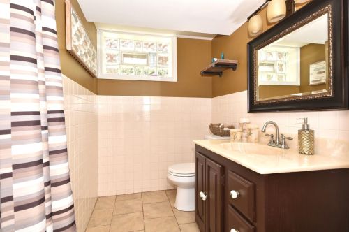 6004 60 St, Chicago IL 60638-4315 exterior