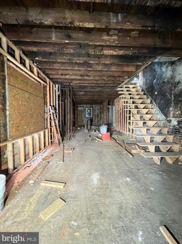 4924 Greene St, Philadelphia PA  19144-6031 exterior