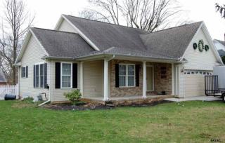 111 Clearview Rd, Hanover, PA 17331-1308
