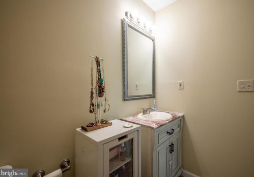 1624 D St, Washington DC  20003-2440 exterior