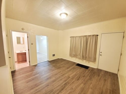 51 Norton St, Pittsburgh PA 15211-1855 exterior