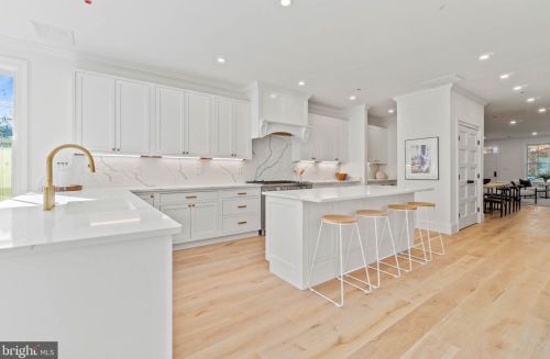 17 9th St, Washington DC  20003-1333 exterior