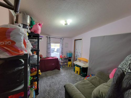 806 3 St, Mishawaka IN 46544-2236 exterior