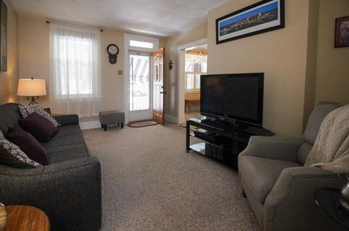 1134 Mississippi Ave, Pittsburgh PA 15216-2520 exterior