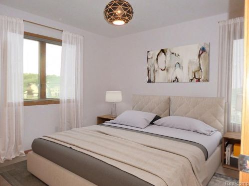 3975 Piute Dr, Wyoming MI exterior