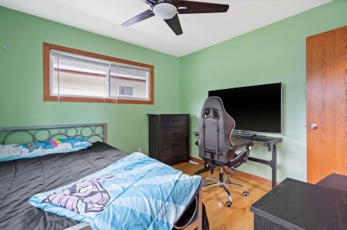 4644 47th St, Milwaukee WI  53220-4110 exterior