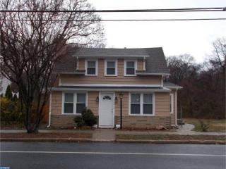 303 Fork Landing Rd, Riverton NJ  08077-4203 exterior