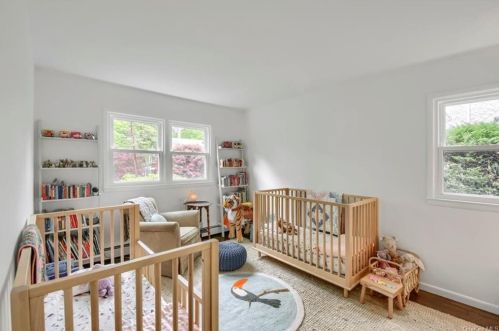 215 Douglas Pl, Mount Vernon NY 10552-1106 exterior