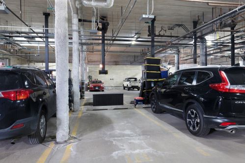 2915 Clybourn Ave, Chicago IL  60618-8282 exterior