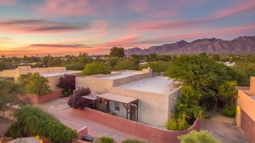 2830 Torino Ave, Tucson, AZ 85712-1235