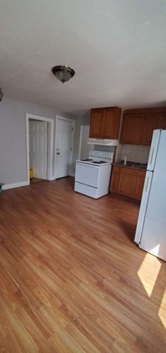 12 Elizabeth St, Worcester MA 01605-2951 exterior