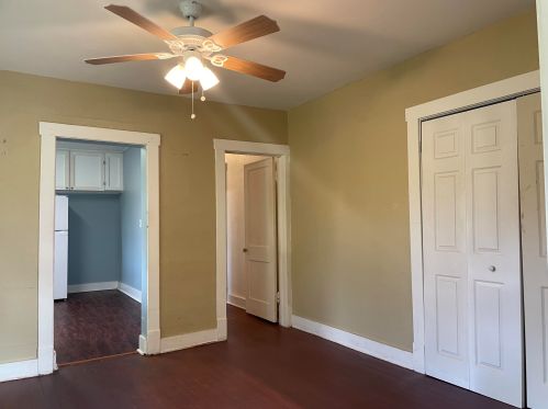 1109 Colonial Rd, Fort Pierce FL 34950-5068 exterior