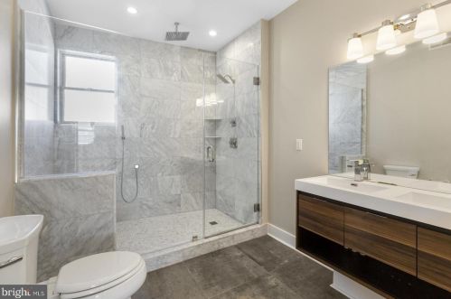 912 Ellsworth St, Philadelphia PA  19147-4621 exterior