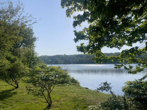 1800 Douglas Ave, Providence RI  02904-3856 exterior