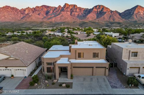 1550 Ganymede Dr, Tucson, AZ 85737-3421