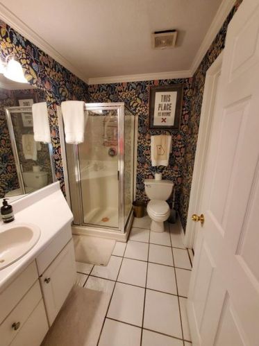 1383 Keys Crossing Dr, Atlanta GA  30319-4043 exterior