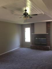 1726 10th St, Blue Springs MO  64015-6333 exterior