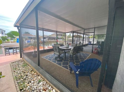 7415 Islander Ln, Port Richey FL  34667-3922 exterior