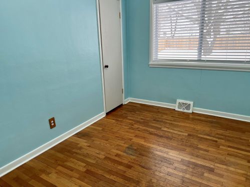 1431 Madison St, Meskegon MI 49442-5250 exterior