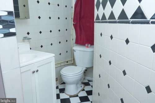 1217 Ingraham St, Washington DC 20011-3122 exterior