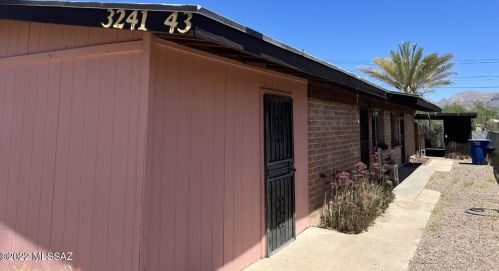 3241 Monte Vis Dr, Tucson AZ 85712-1630 exterior