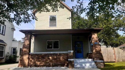 259 Straight Ave, Grand Rapids, MI 49504-5633