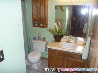 1269 Greenbriar Ct, Saint Paul MN  55110-2250 exterior