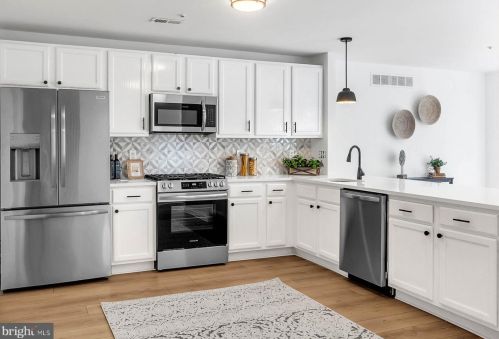 3 Trout Rd, Blenheim NJ 08012-4434 exterior