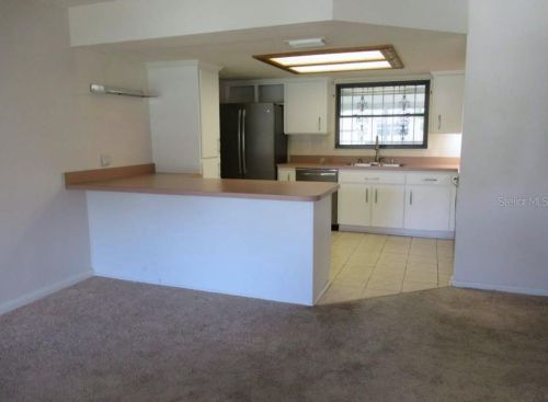 4702 Bay Ave, Tampa, FL 33616-1003