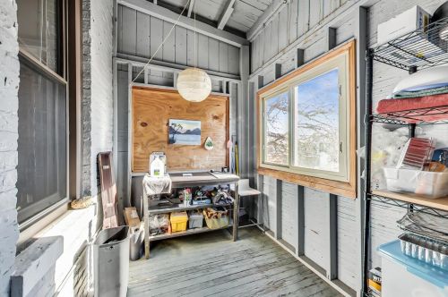 2501 Superior St, Chicago IL 60644-1326 exterior