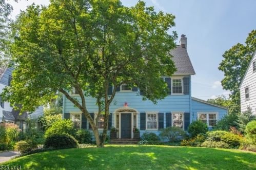 13 Chester Rd, Montclair, NJ 07043-2412