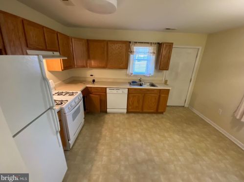 735 40 St, Philadelphia PA 19104-1670 exterior