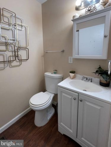 650 Clinton St, Camden NJ  08103-1428 exterior