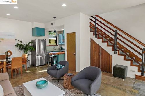 2478 Martin Luther King Jr Way, Berkeley, CA 94704-1914