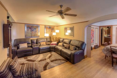 6116 Richmond Ave, Milwaukee, WI 53210-2142