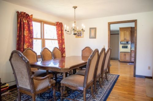 123 Bear Hole Rd, West Springfield MA 01089-1631 exterior