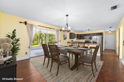 2507 Monterrey Ln, Fort Pierce, FL 34953-2957