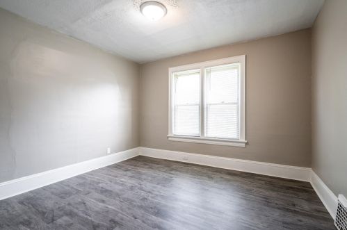 1270 43rd St, Milwaukee WI  53208-2721 exterior