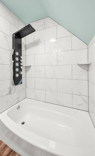 2052 68 Pl, Chicago IL 60629-4126 exterior